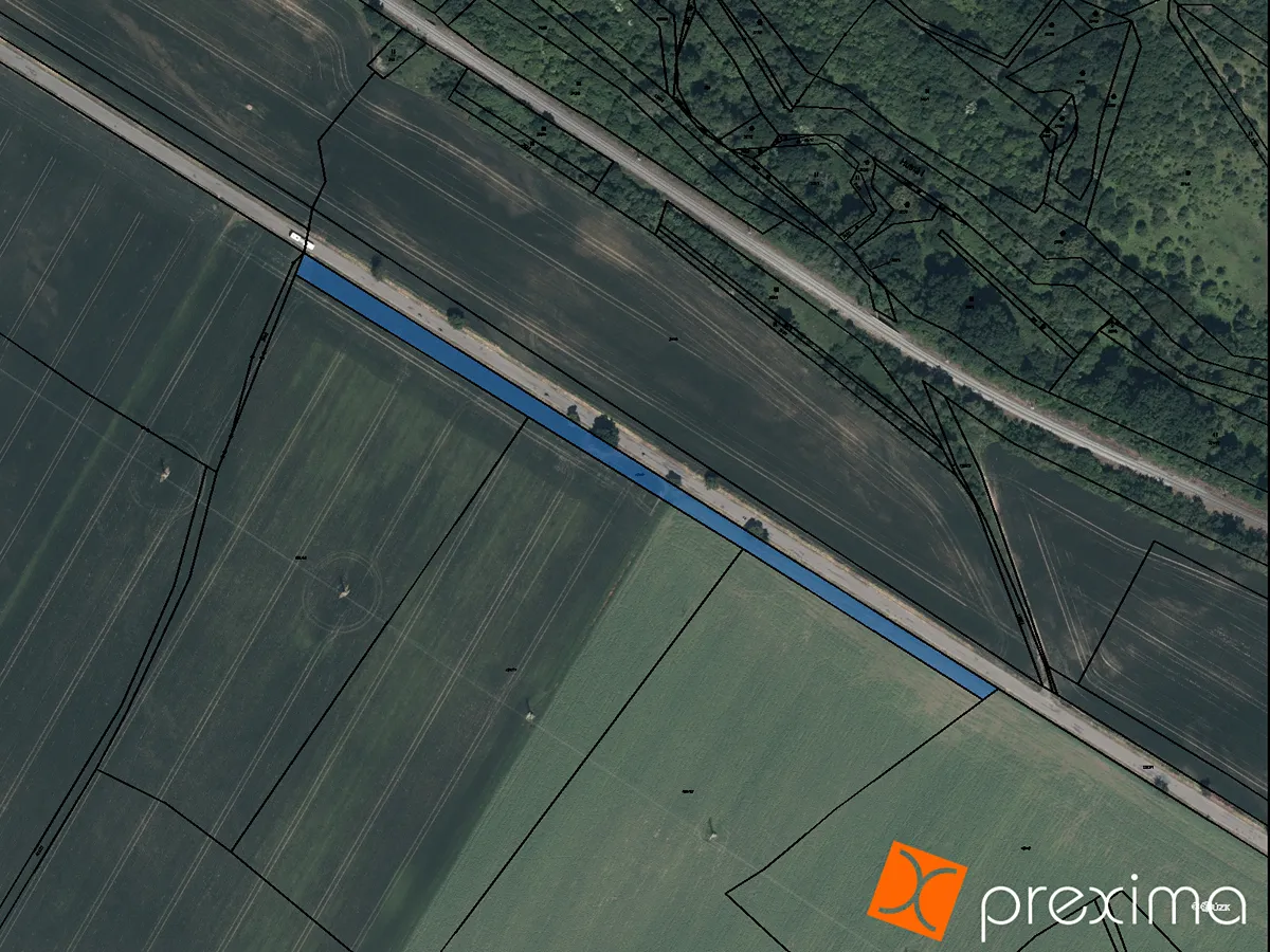 Prodej pole 3291 m²